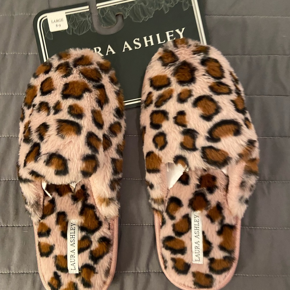 cheetah print slippers